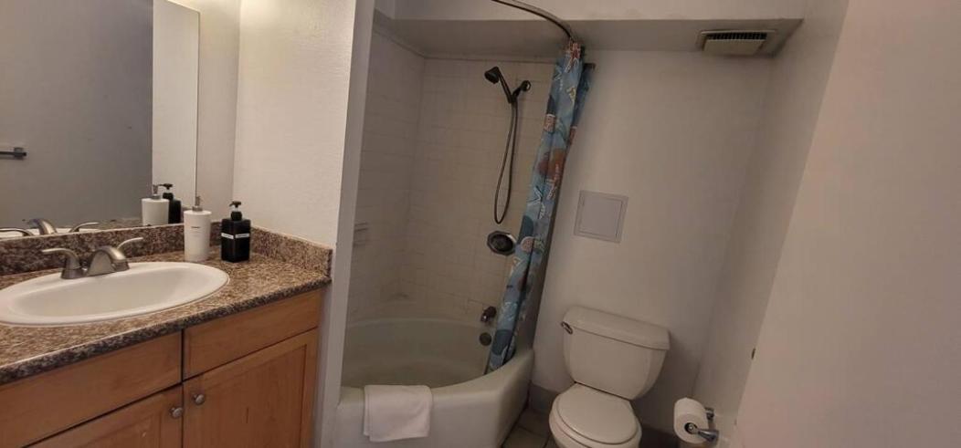 Waikiki Condo High Floor Views Beaches Convention Center هونولولو المظهر الخارجي الصورة