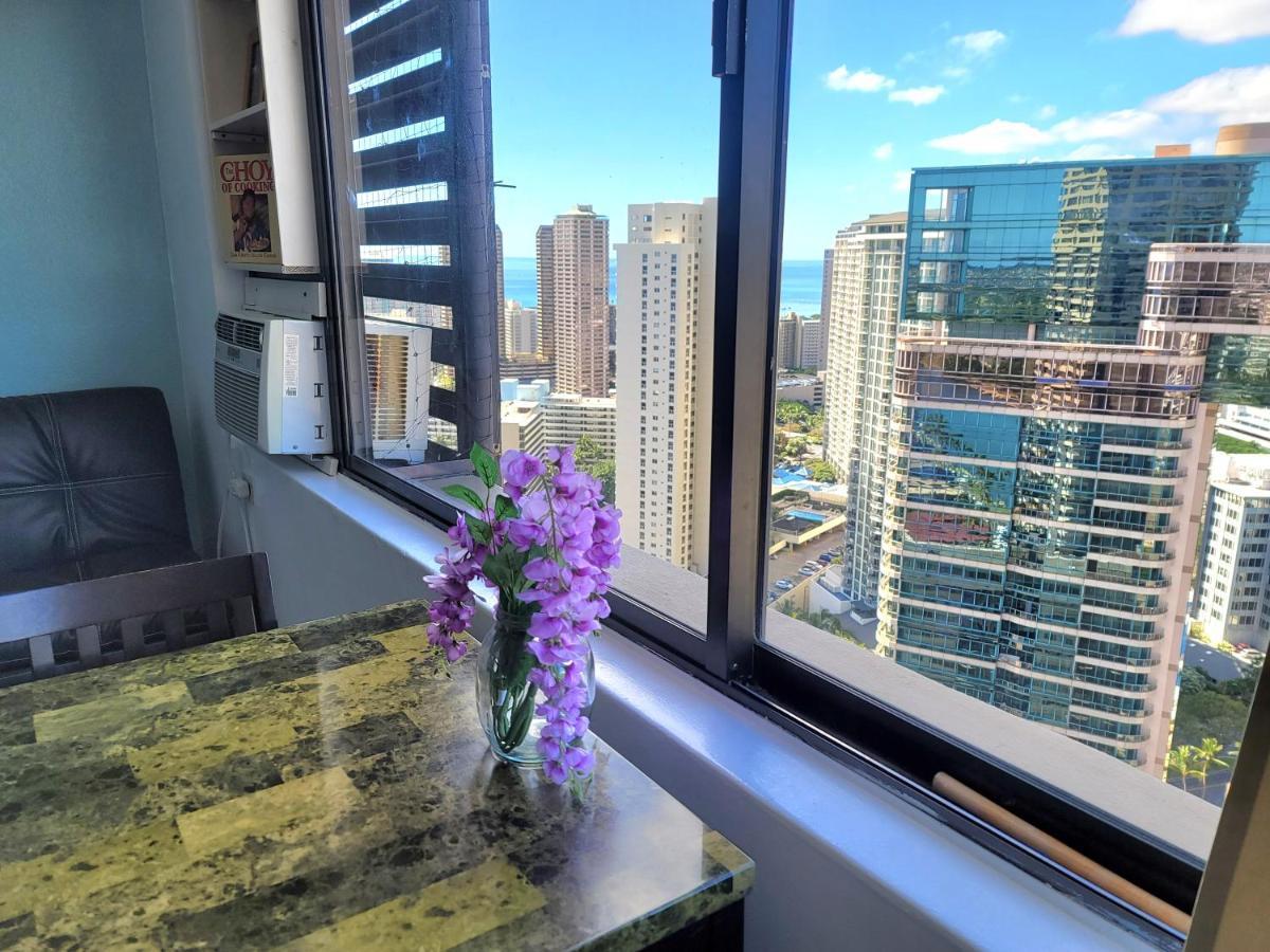 Waikiki Condo High Floor Views Beaches Convention Center هونولولو المظهر الخارجي الصورة