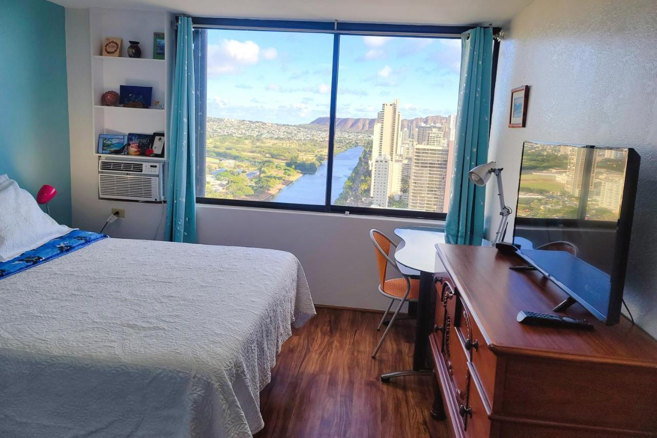 Waikiki Condo High Floor Views Beaches Convention Center هونولولو المظهر الخارجي الصورة