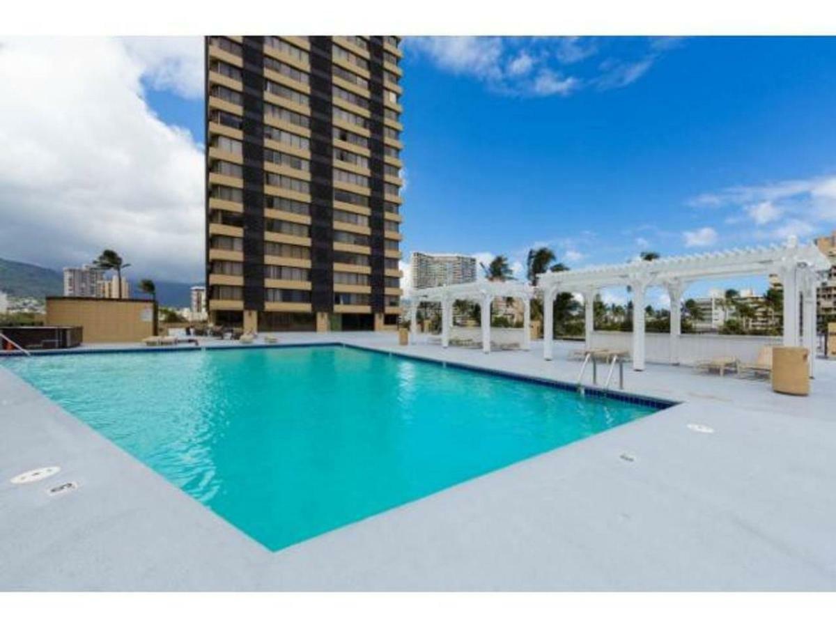 Waikiki Condo High Floor Views Beaches Convention Center هونولولو المظهر الخارجي الصورة